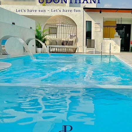 De Princess Hotel Udonthani Экстерьер фото